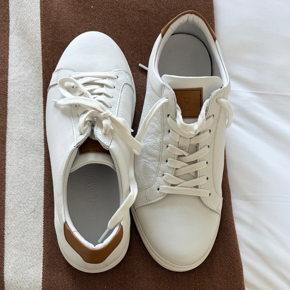 Allen Edmonds White and Brown Leather Sneakers - BRAND NEW - NEVER WORN
